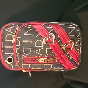 Women phone holders and make up bag 🎒